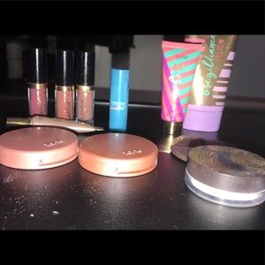 TARTE 4 lipsticks, 2 blushes, setting powder, etc